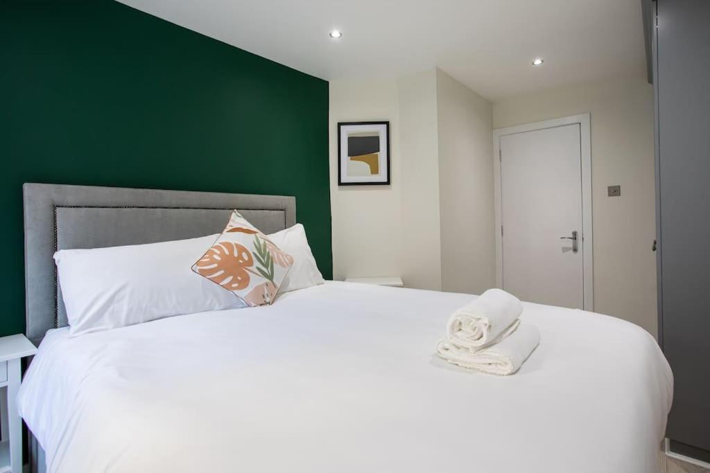 Luxury, Sleeps 6, City Centre Belfast Eksteriør bilde