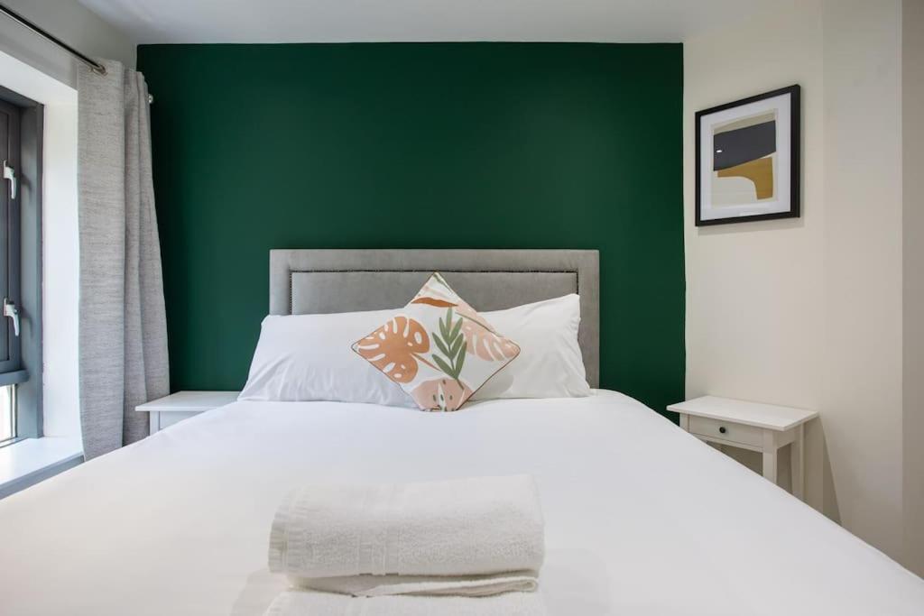 Luxury, Sleeps 6, City Centre Belfast Eksteriør bilde