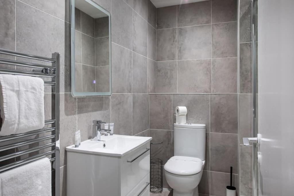 Luxury, Sleeps 6, City Centre Belfast Eksteriør bilde